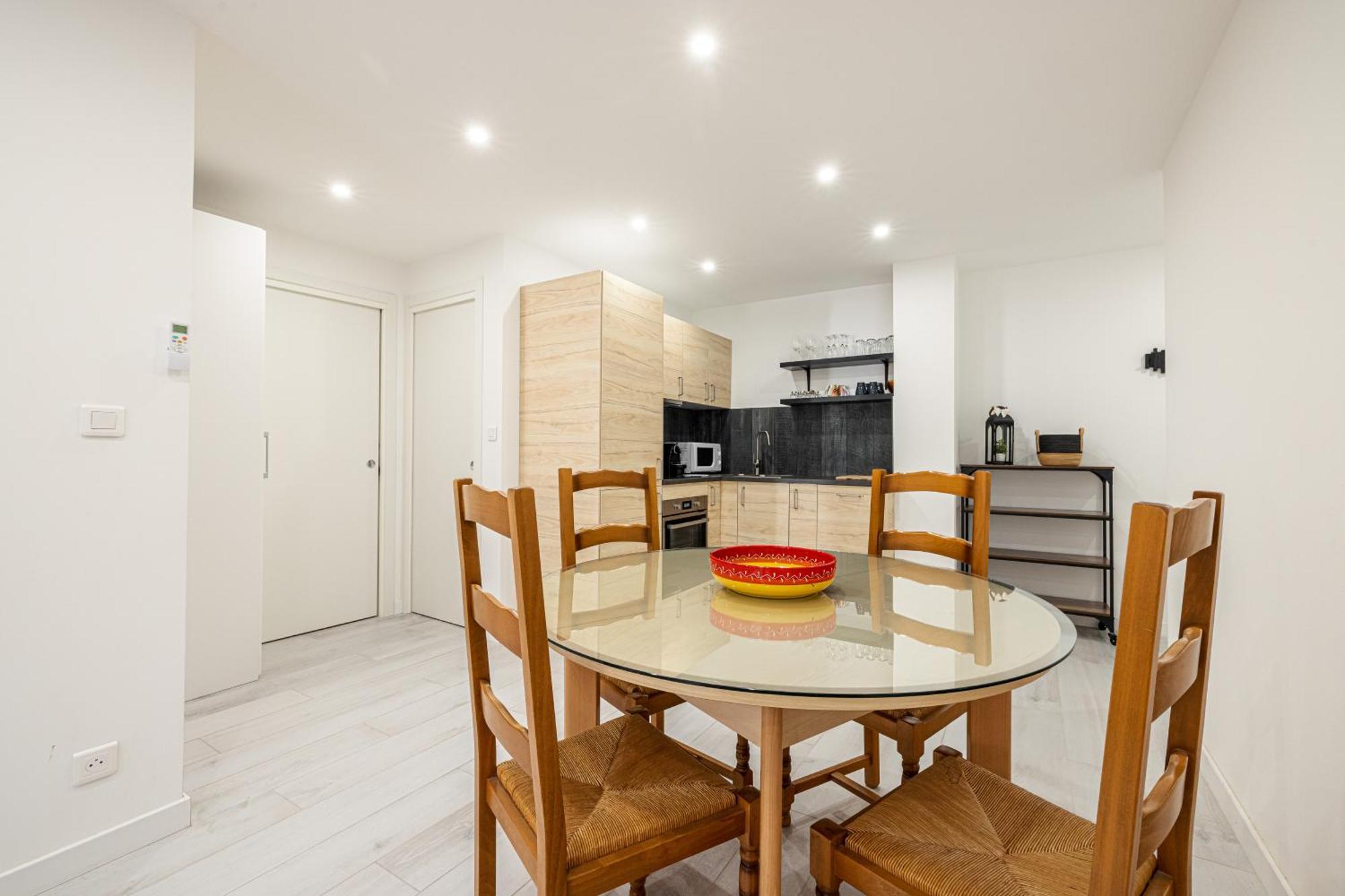 Eden Park - 2 Pieces, Proche Apartment